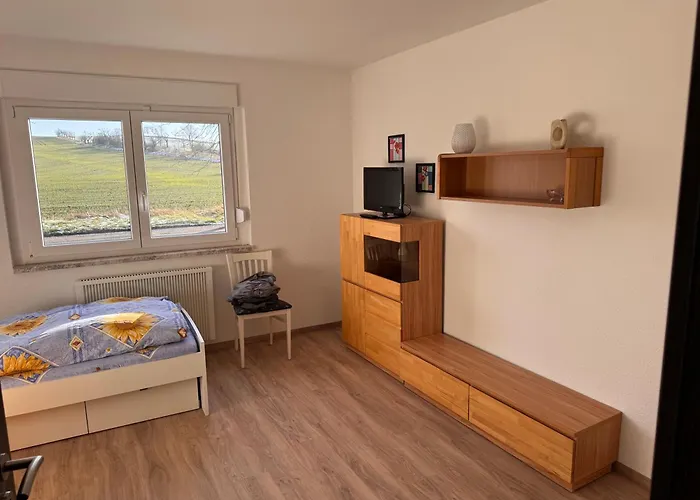 Meuselwitzer Strasse 7 Lägenhet Elsteraue